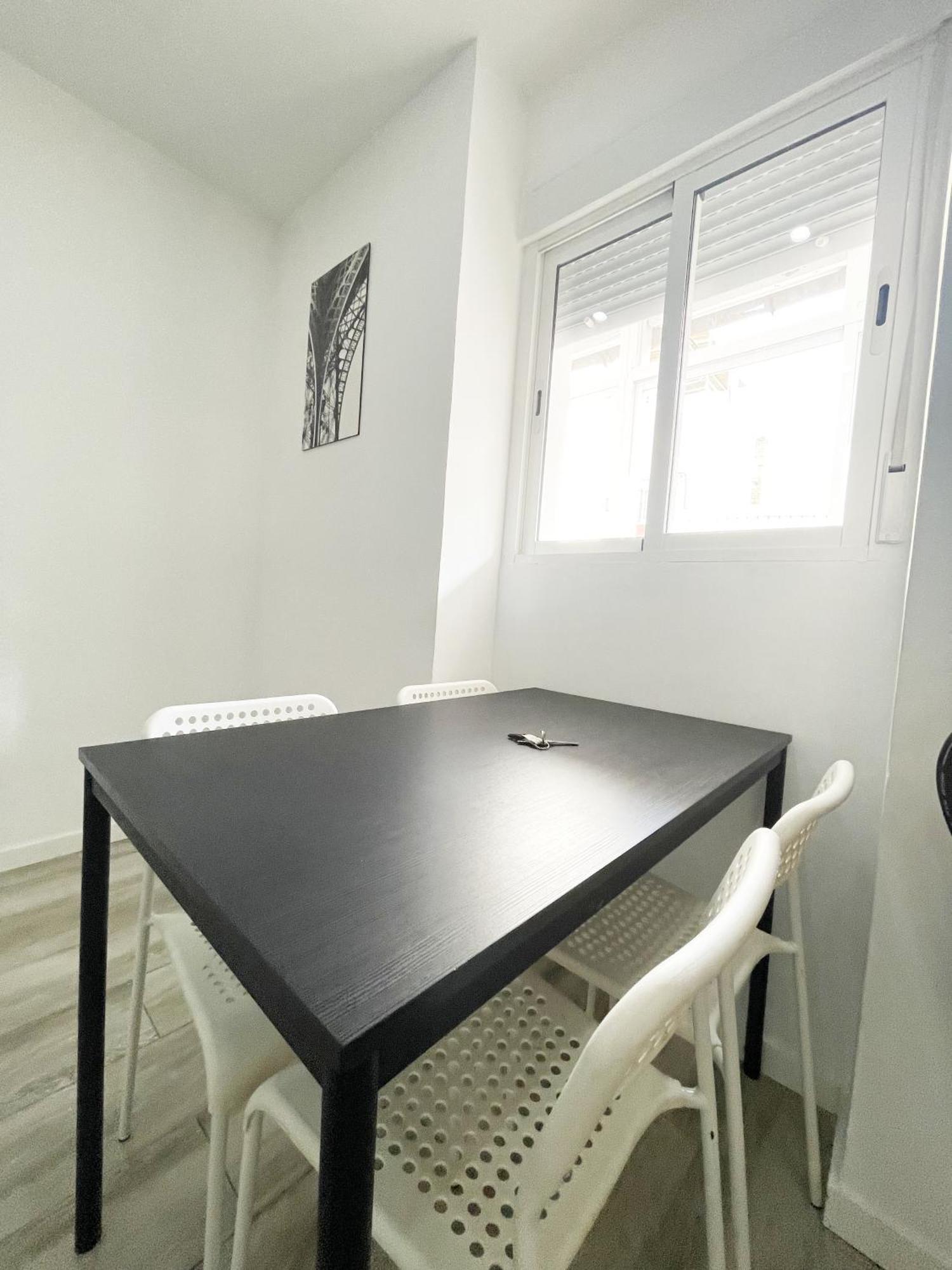 Relax Apartaments 1Min Metro Madri Exterior foto