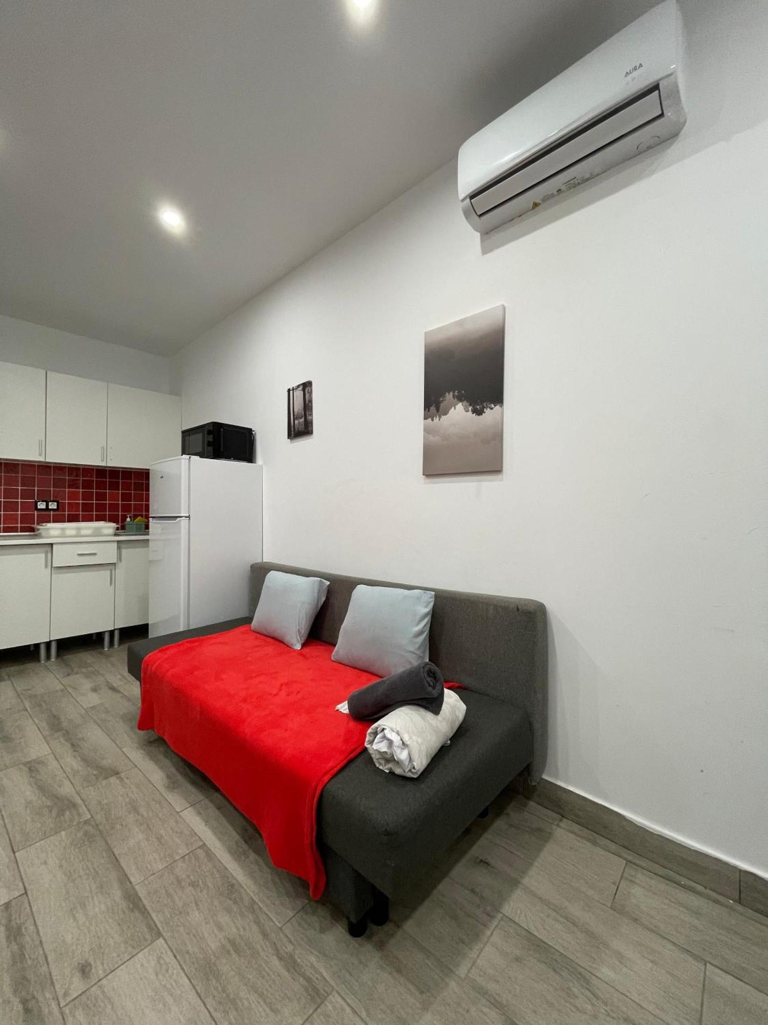 Relax Apartaments 1Min Metro Madri Exterior foto